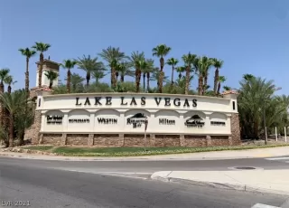 Photo #2: 2326033 Listing 