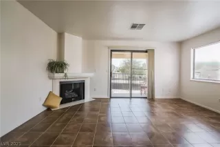 Photo #6: 2326053 Listing 