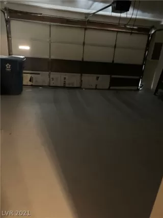 Photo #6: 2326062 Listing 