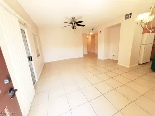 Photo #1: 2326074 Listing