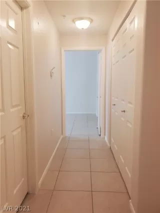 Photo #6: 2326074 Listing