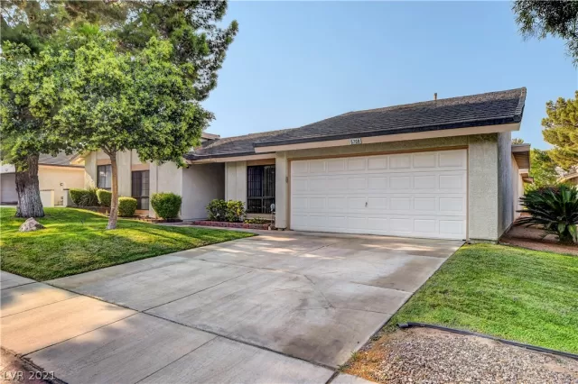 MLS: 2326124 Condo For Sale