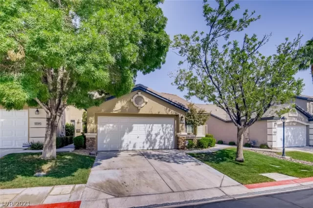 MLS: 2326129 Condo For Sale