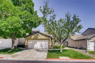 Photo #1: 2326129 Listing