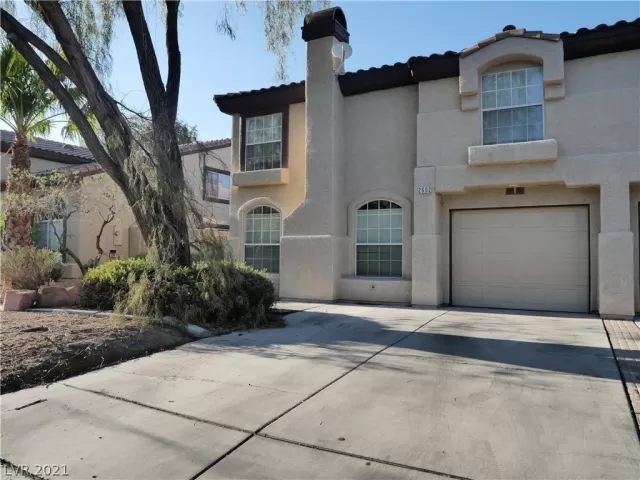 MLS: 2326132 Condo For Sale