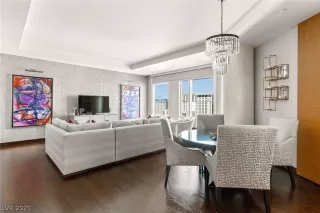 Photo #1: 2326147 Listing