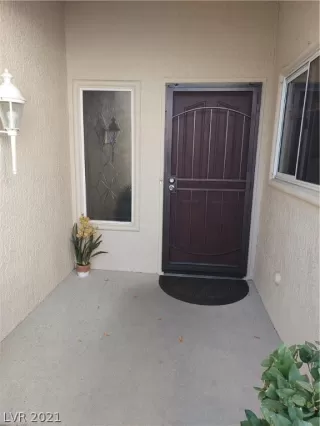 Photo #2: 2326177 Listing 