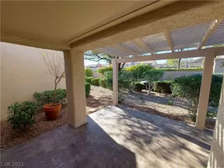 Photo #6: 2326177 Listing 