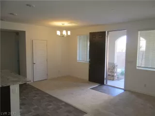 Photo #6: 2326195 Listing 