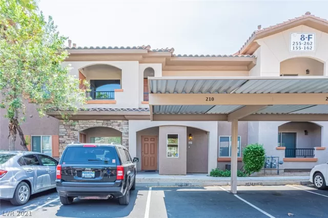 MLS: 2326206 Condo For Sale