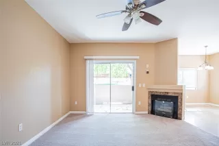 Photo #4: 2326216 Listing 