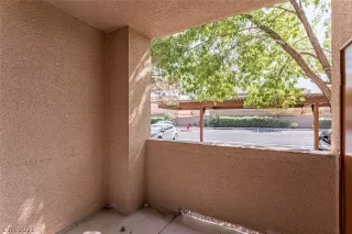 Photo #6: 2326216 Listing 