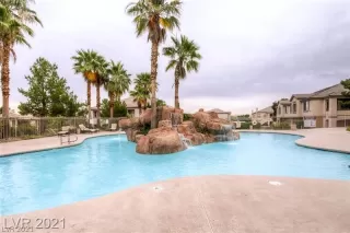 Photo #1: 2326224 Listing