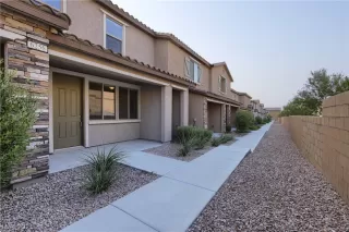 Photo #1: 2326288 Listing