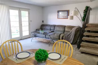 Photo #6: 2326391 Listing 