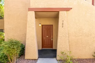 Photo #2: 2326489 Listing