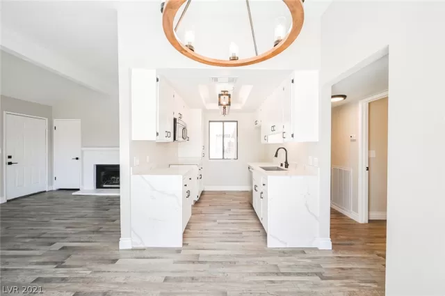 MLS: 2326539 Condo For Sale