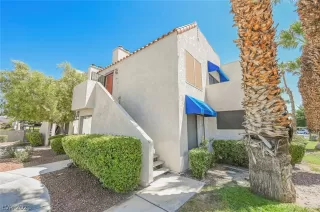 Photo #1: 2326539 Listing