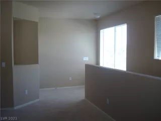Photo #5: 2326540 Listing 