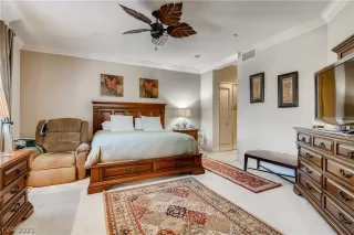 Photo #3: 2326564 Listing 