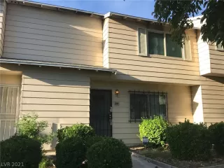 Photo #1: 2326568 Listing 