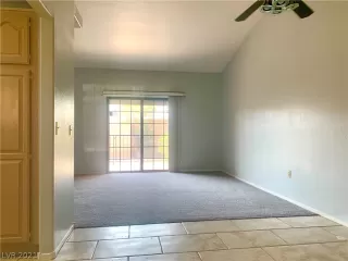 Photo #2: 2326576 Listing