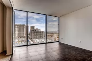 Photo #1: 2326642 Listing