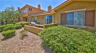 Photo #4: 2326743 Listing 