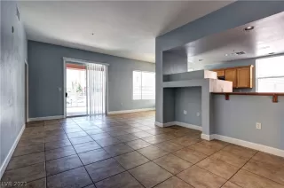 Photo #5: 2326764 Listing 