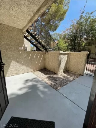 Photo #1: 2326771 Listing 