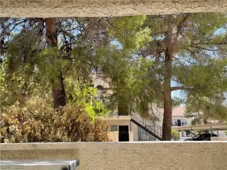 Photo #2: 2326771 Listing 