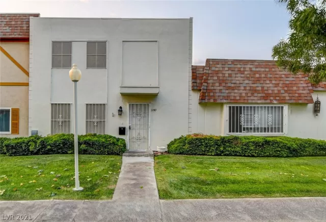 MLS: 2326778 Condo For Sale