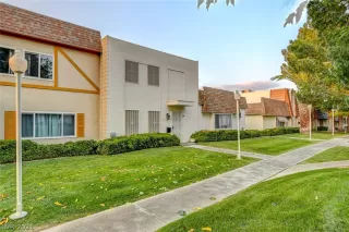 Photo #1: 2326778 Listing