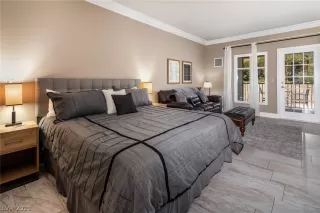 Photo #6: 2326808 Listing 