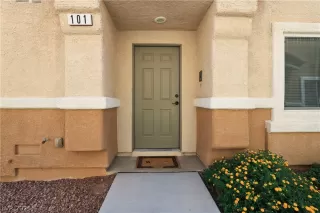 Photo #2: 2326846 Listing 