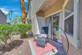 Photo #6: 2326872 Listing 