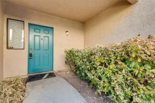 Photo #1: 2326933 Listing