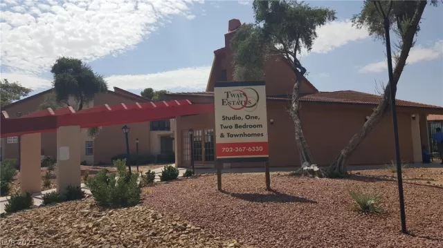 MLS: 2326967 Condo For Sale