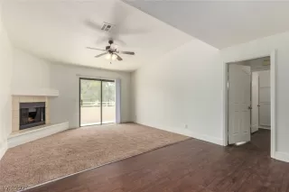Photo #6: 2327123 Listing 