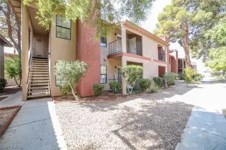 Photo #4: 2327212 Listing 