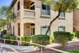 Photo #3: 2327224 Listing