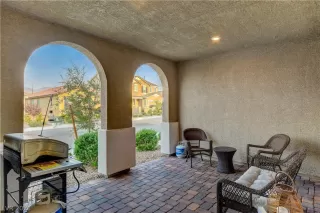 Photo #3: 2327231 Listing