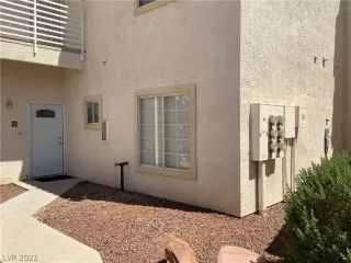 Photo #1: 2327236 Listing 