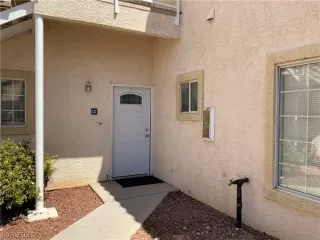 Photo #3: 2327236 Listing 