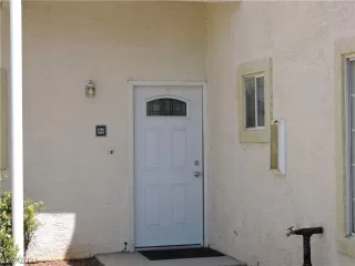 Photo #4: 2327236 Listing 