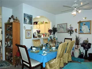 Photo #6: 2327236 Listing 