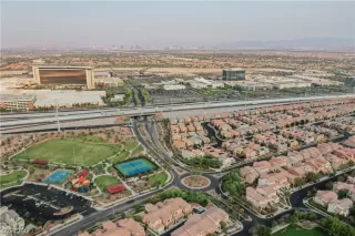 Photo #1: 2327326 Listing