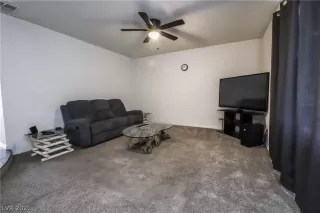 Photo #3: 2327350 Listing