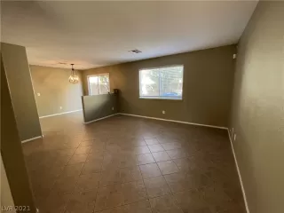 Photo #2: 2327383 Listing 