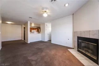 Photo #5: 2327392 Listing 